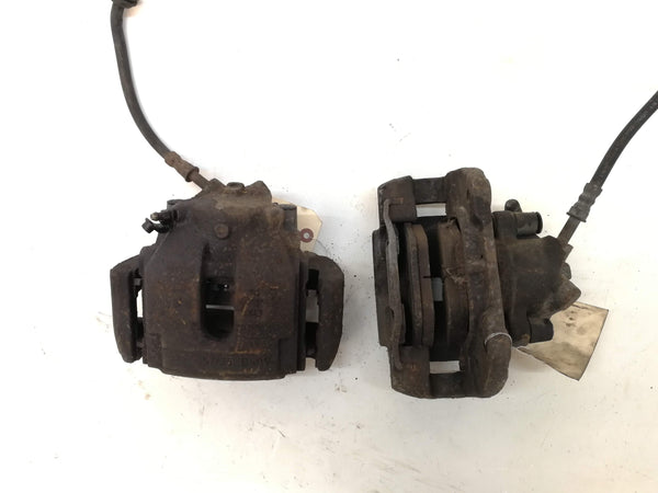 BMW E46 330i FRONT BRAKE CALIPERS