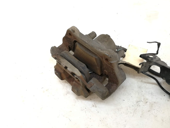 BMW F32 430XI FRONT BRAKE CALIPERS